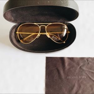MICHAEL KORS AVIATORS